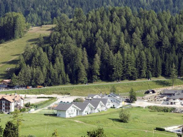 Muu Village Фольгария Экстерьер фото